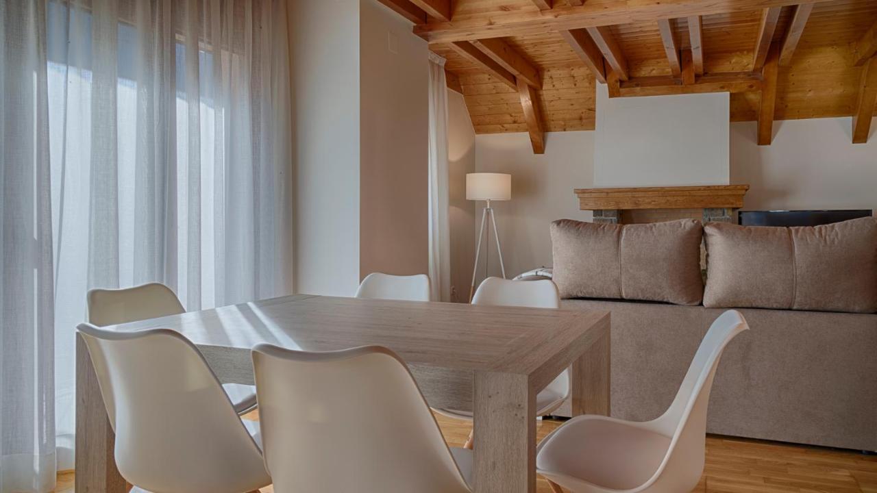 Ferienwohnung Saplan Real Estate Laujo Bossost Exterior foto