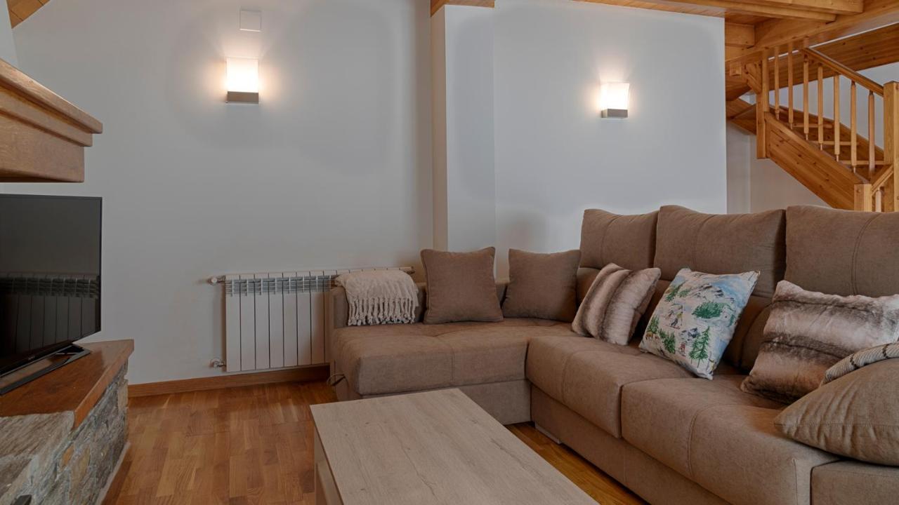 Ferienwohnung Saplan Real Estate Laujo Bossost Exterior foto